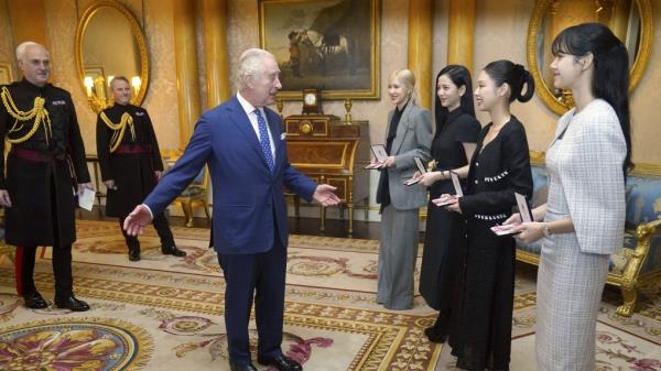 英国国王查尔斯三世授予韩国流行女团Blackpink荣誉